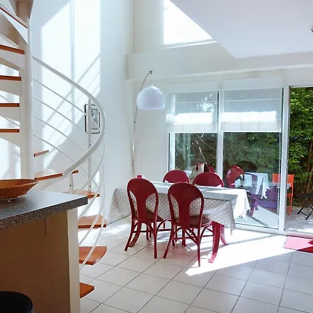 Апартаменты A. Briand